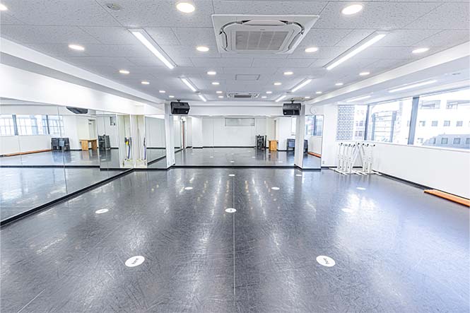 ダンス&レッスンスタジオ