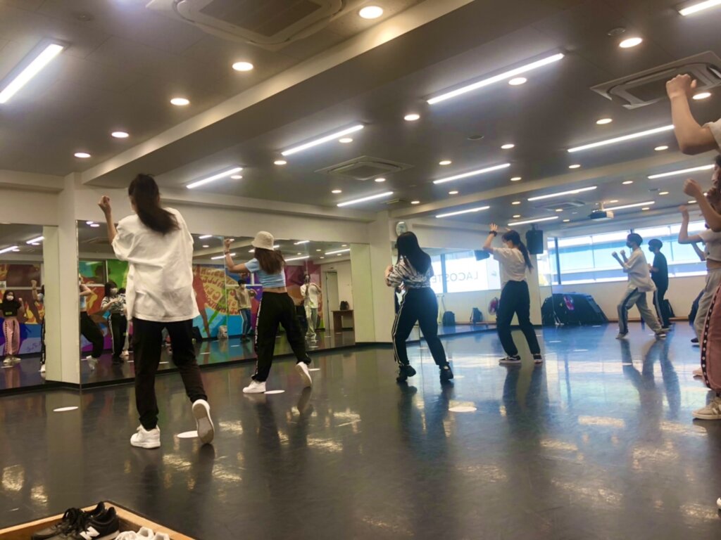 ★本日のオープンキャンパス★【K-POPダンストレーニング】