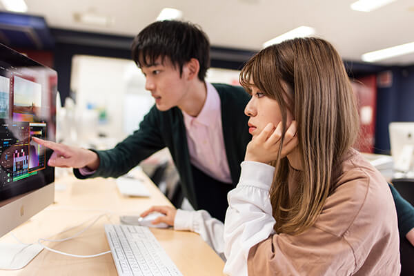 ダンス&AIクリエーター専攻